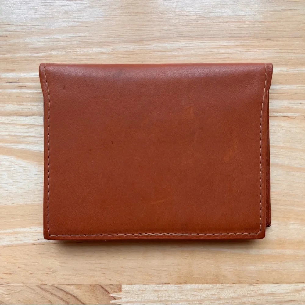 AMERICAN BELTING by BOSCA Italian Leather Bifold Wallet w/ Removable I.D. Insert